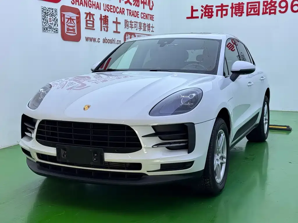Porsche Macan — фото 1