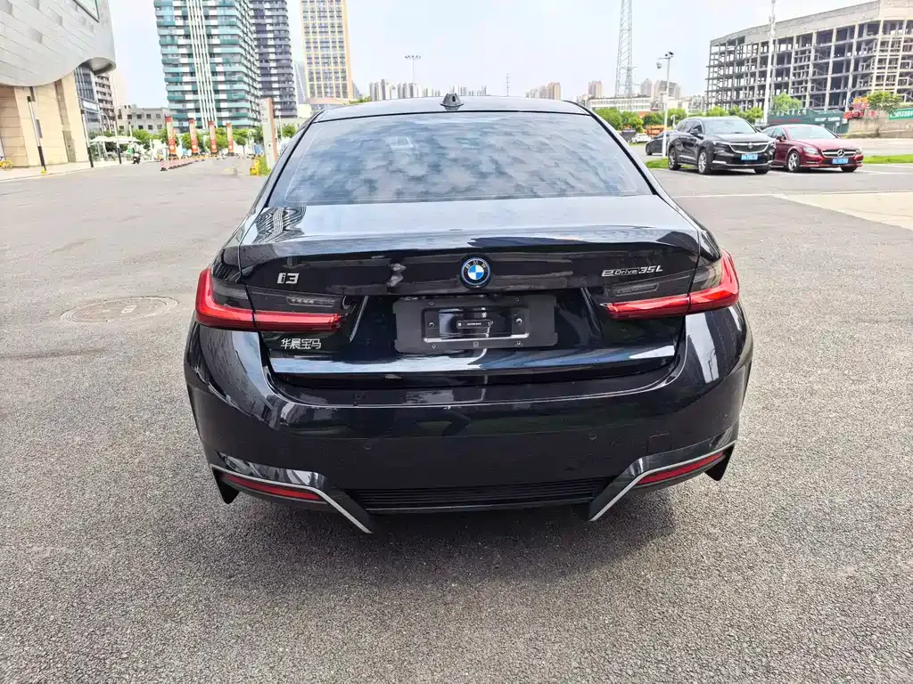 BMW i3 — фото 8