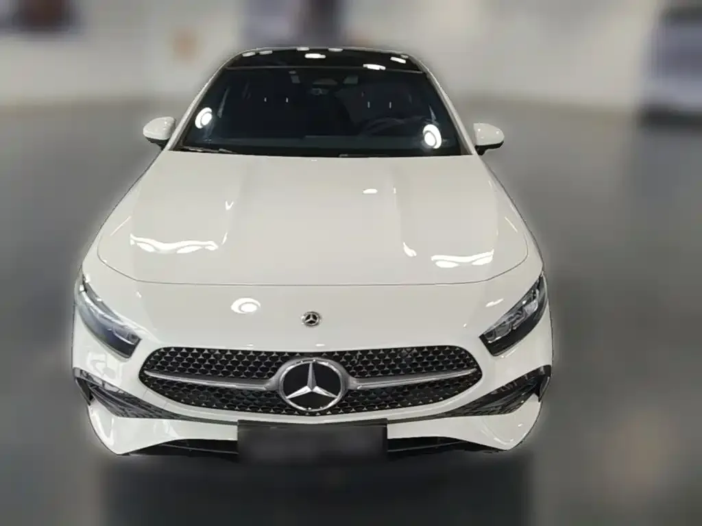 Mercedes-Benz A-Class — фото 9
