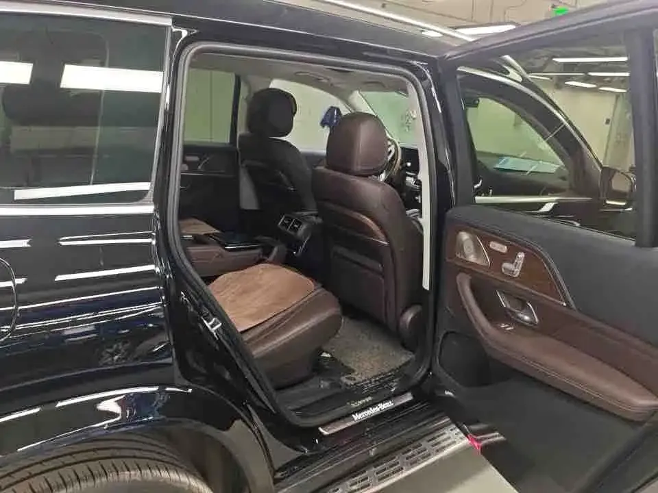 Mercedes-Benz GLS — фото 3