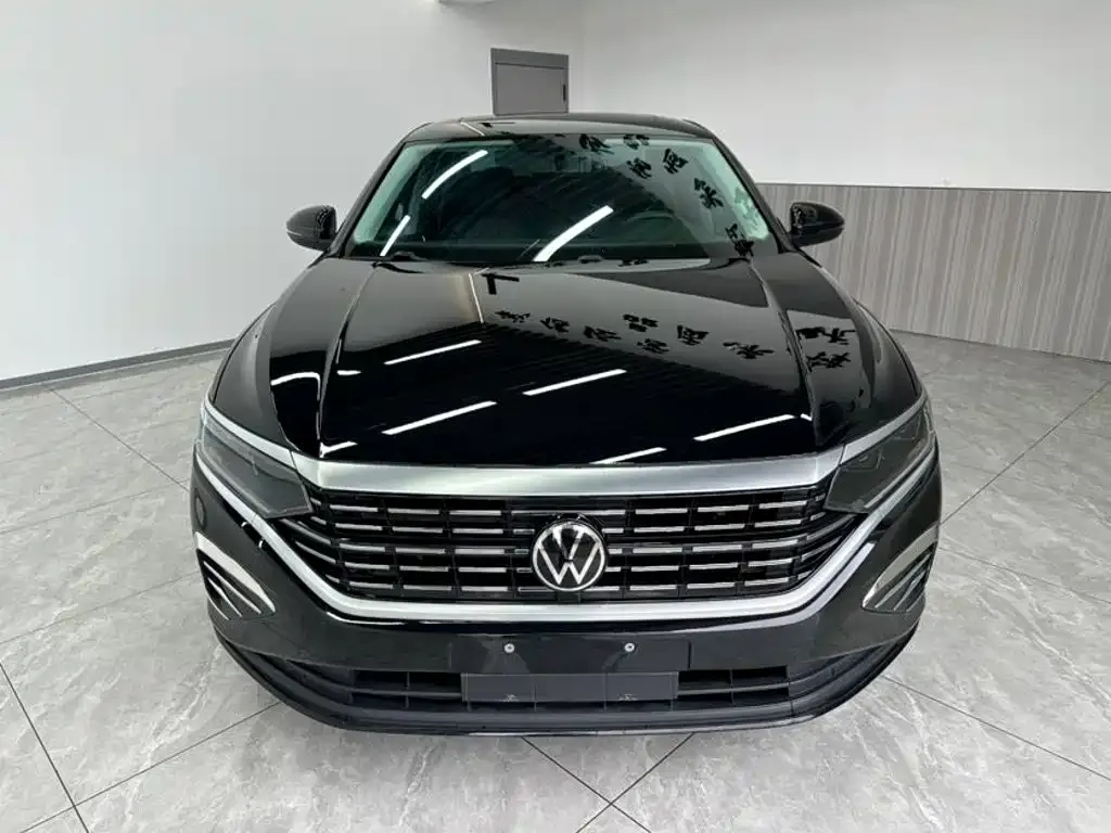 Volkswagen Passat — фото 3