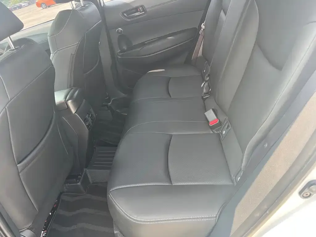 Toyota Corolla Cross — фото 2
