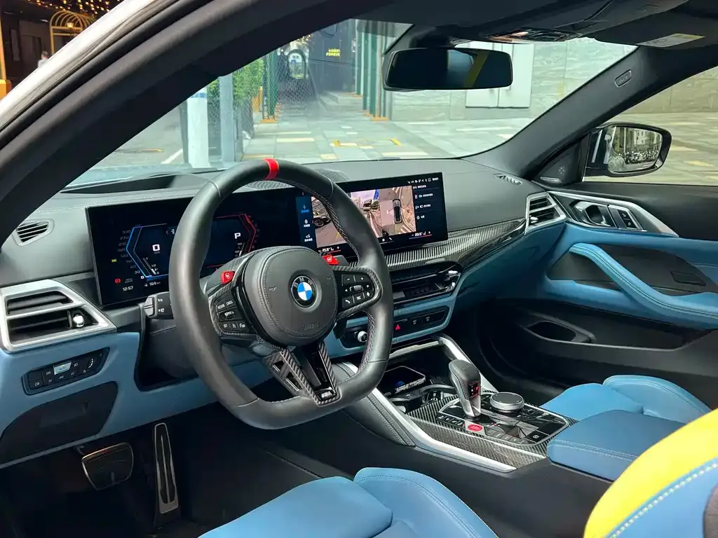 BMW M4 — фото 2