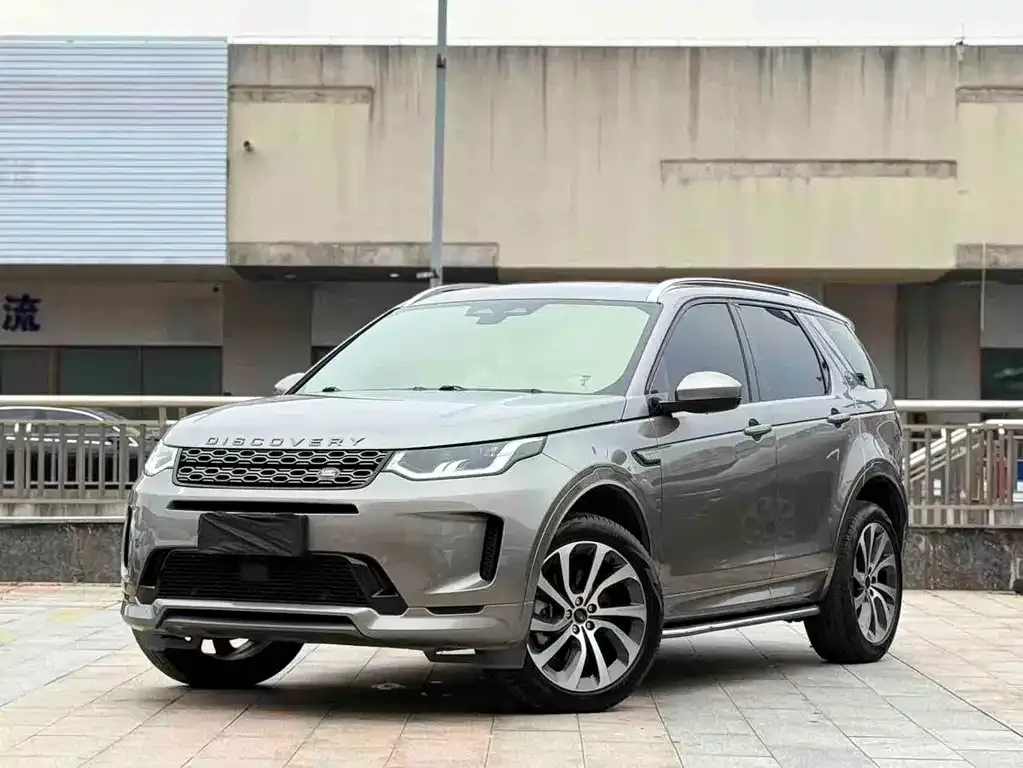 Land Rover Discovery Sport — фото 1