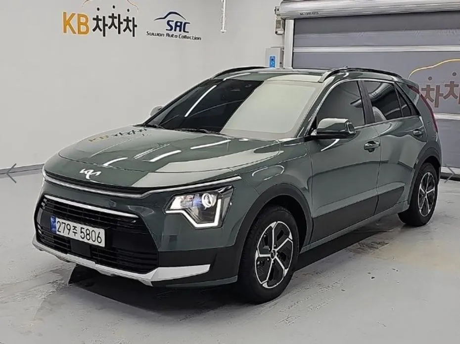 Kia Niro — фото 1