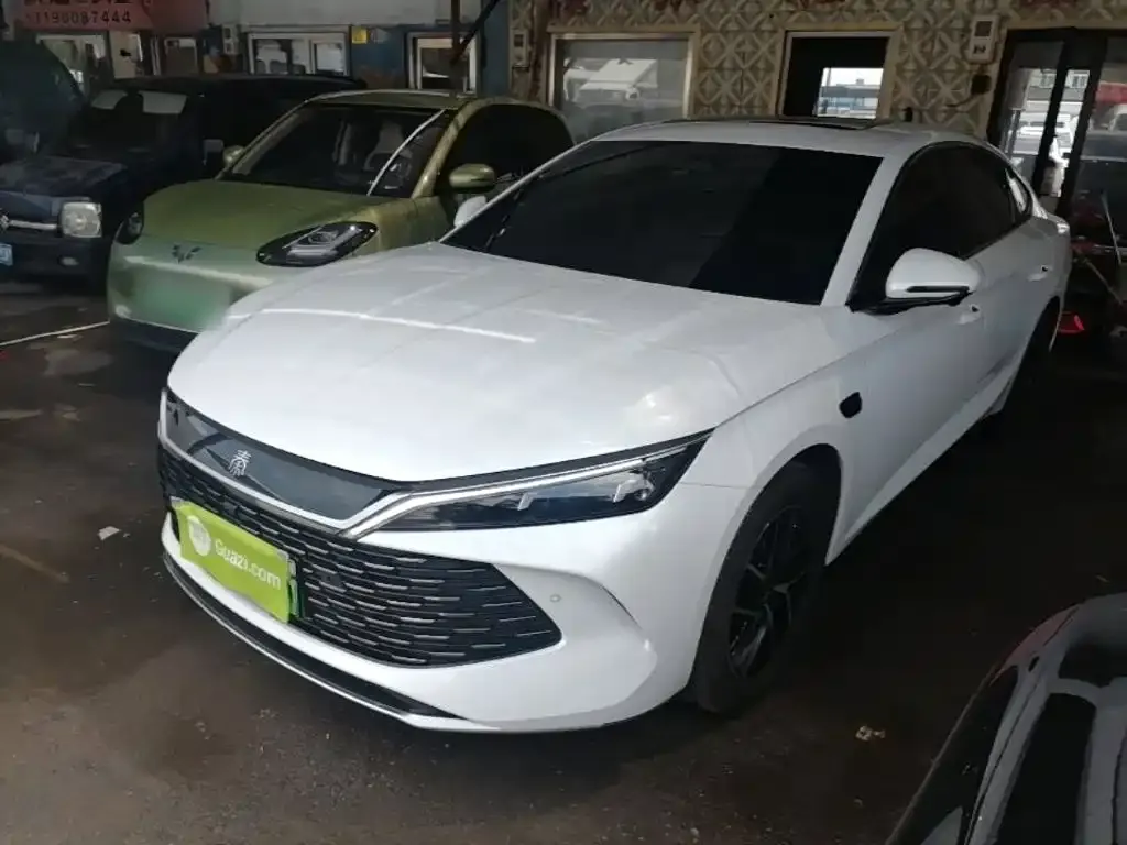 BYD Qin L — фото 1