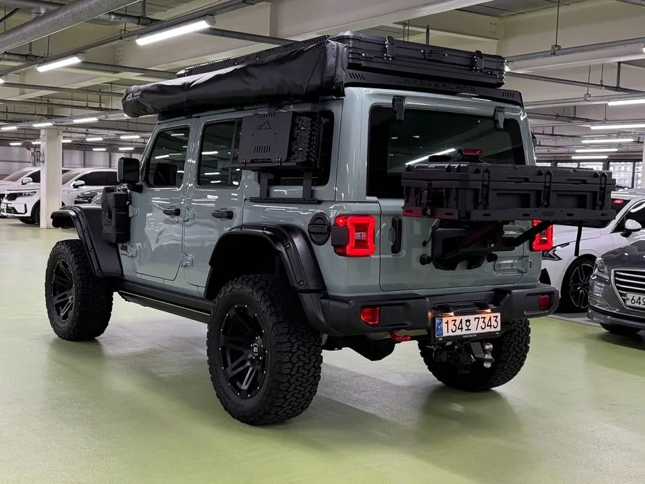 Jeep Wrangler — фото 6