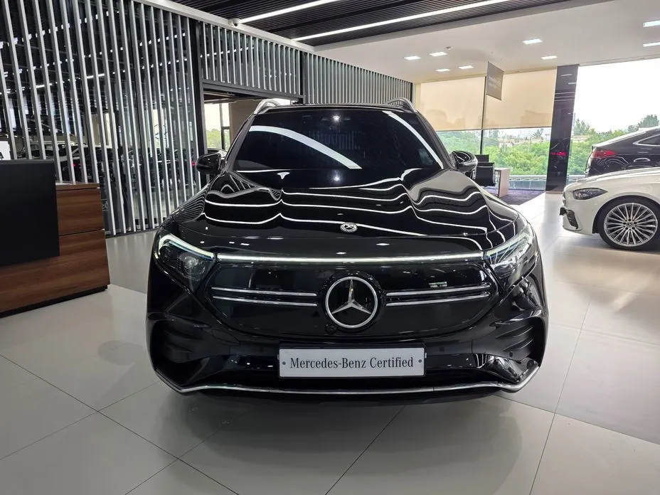Mercedes-Benz EQB — фото 10