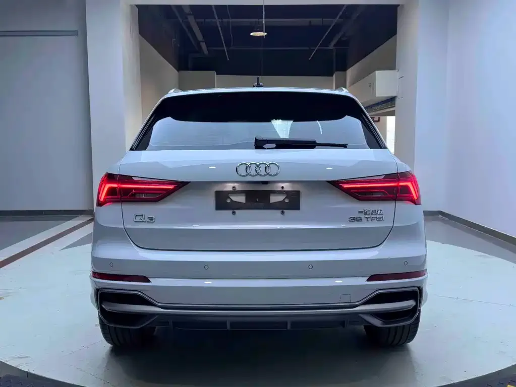 Audi Q3 — фото 3