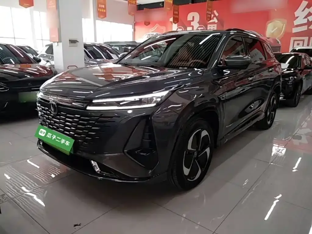 Changan CS75 PLUS iDD — фото 1