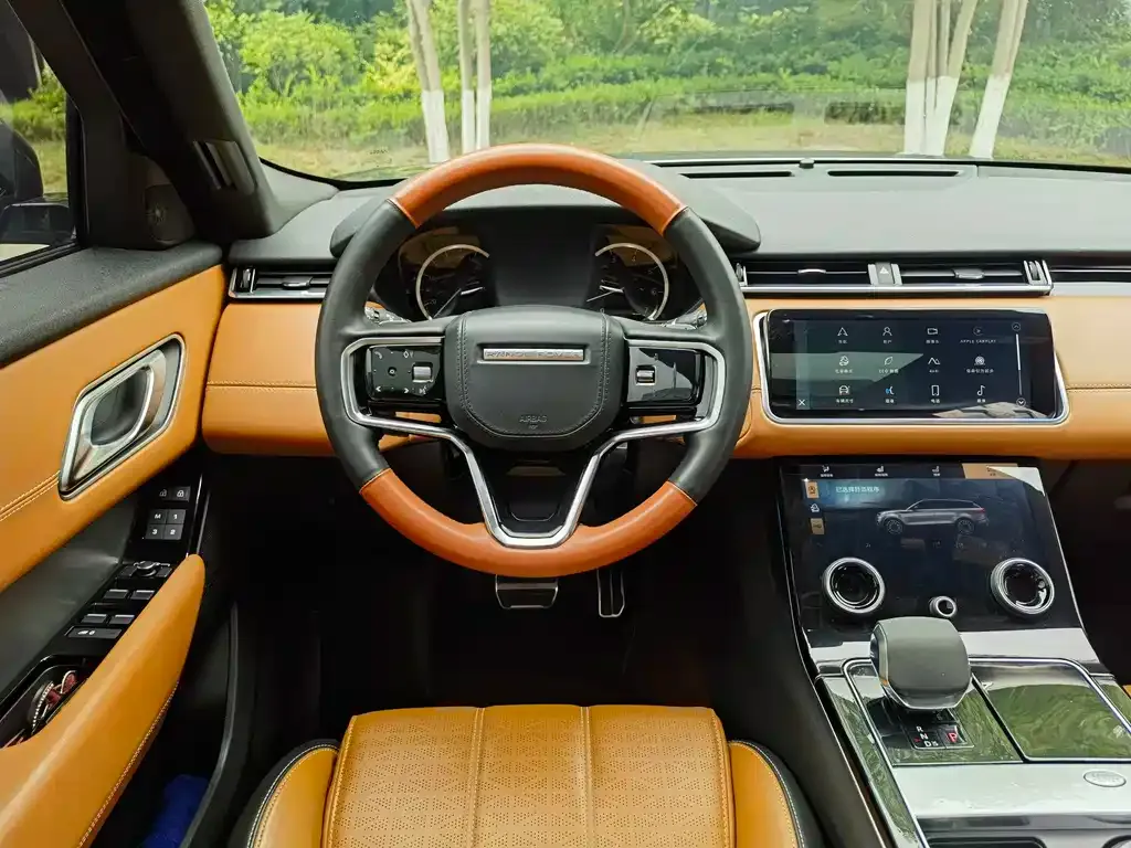 Land Rover Velar — фото 10
