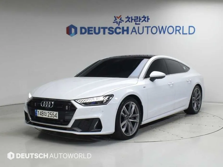 Audi A7 — фото 1