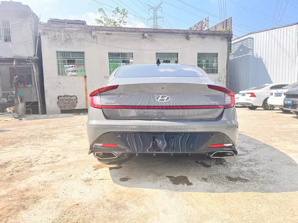 Hyundai Sonata — фото 4