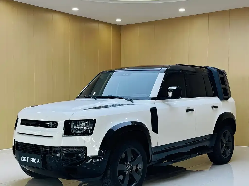 Land Rover Defender — фото 1