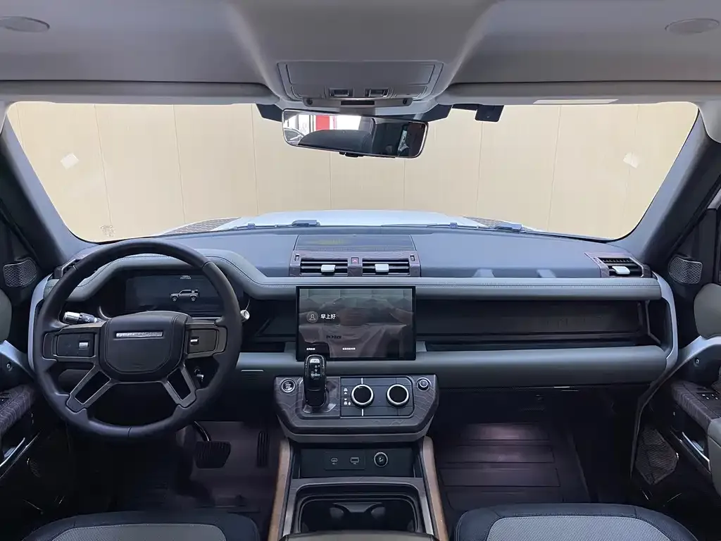 Land Rover Defender — фото 5