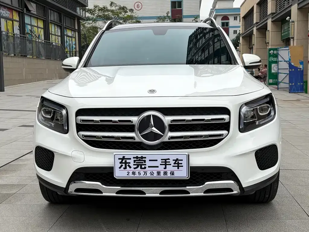 Mercedes-Benz GLB — фото 5
