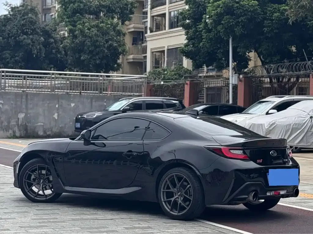 Subaru BRZ — фото 9