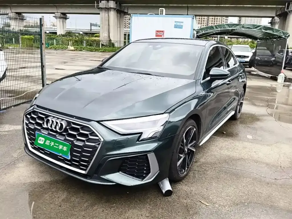Audi A3 — фото 1