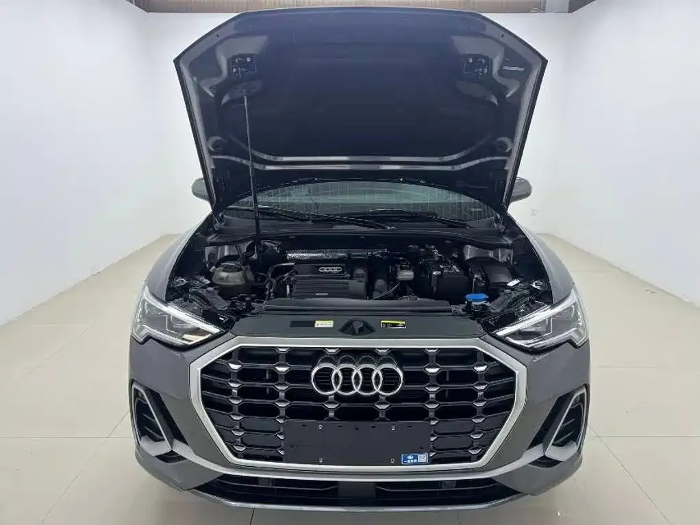 Audi Q3 — фото 4