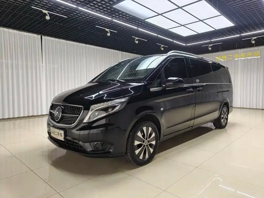 Mercedes-Benz Vito — фото 1