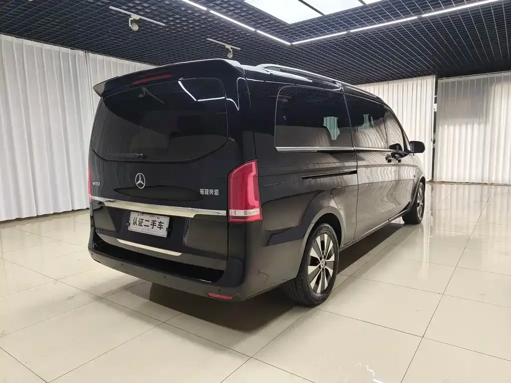 Mercedes-Benz Vito — фото 9