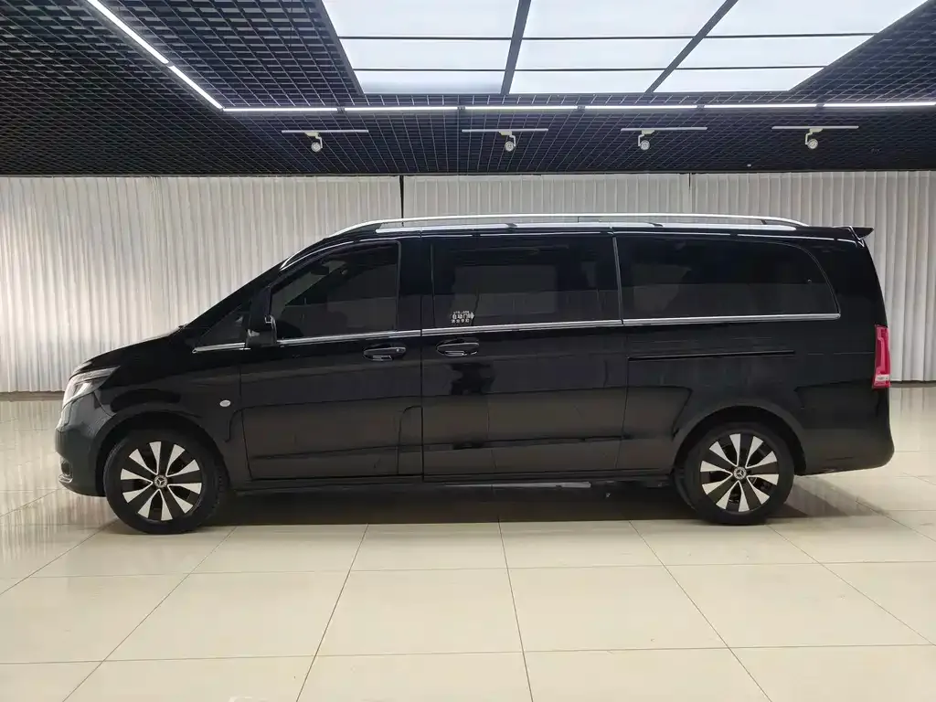 Mercedes-Benz Vito — фото 10