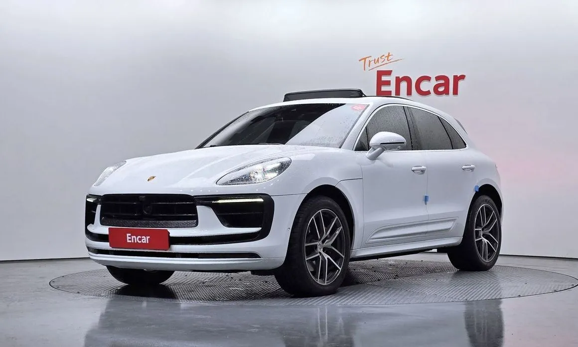 Porsche Macan — фото 1