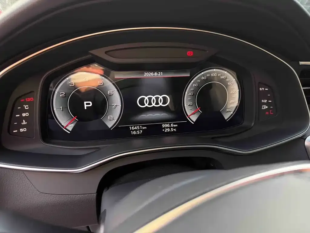 Audi A6L — фото 2