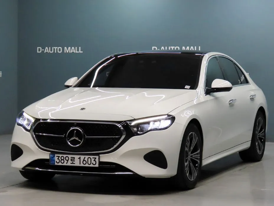 Mercedes-Benz E-Class — фото 1