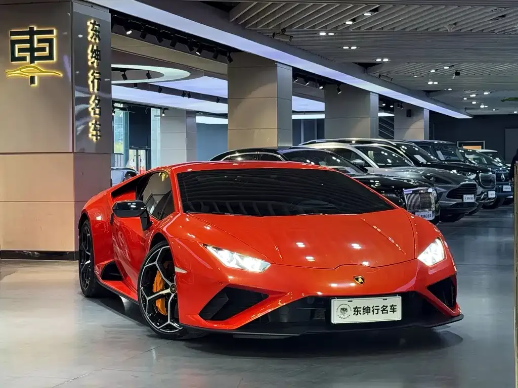 Lamborghini Huracan — фото 9