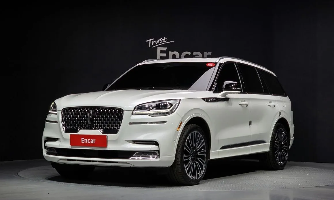 Lincoln Aviator — фото 1