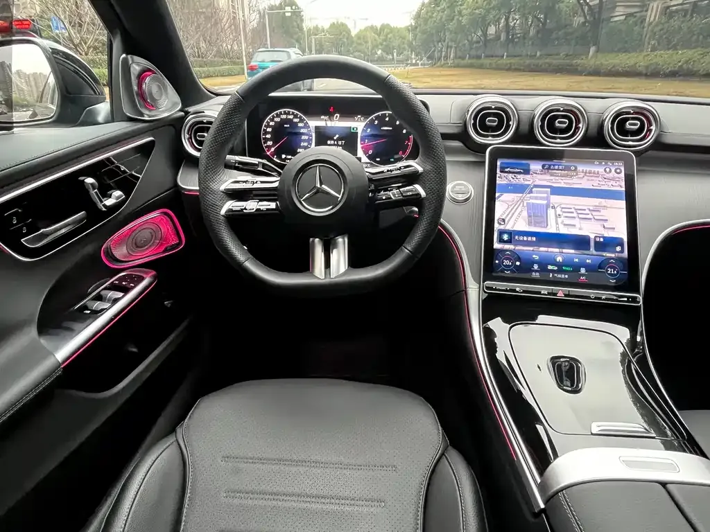 Mercedes-Benz C-Class — фото 7