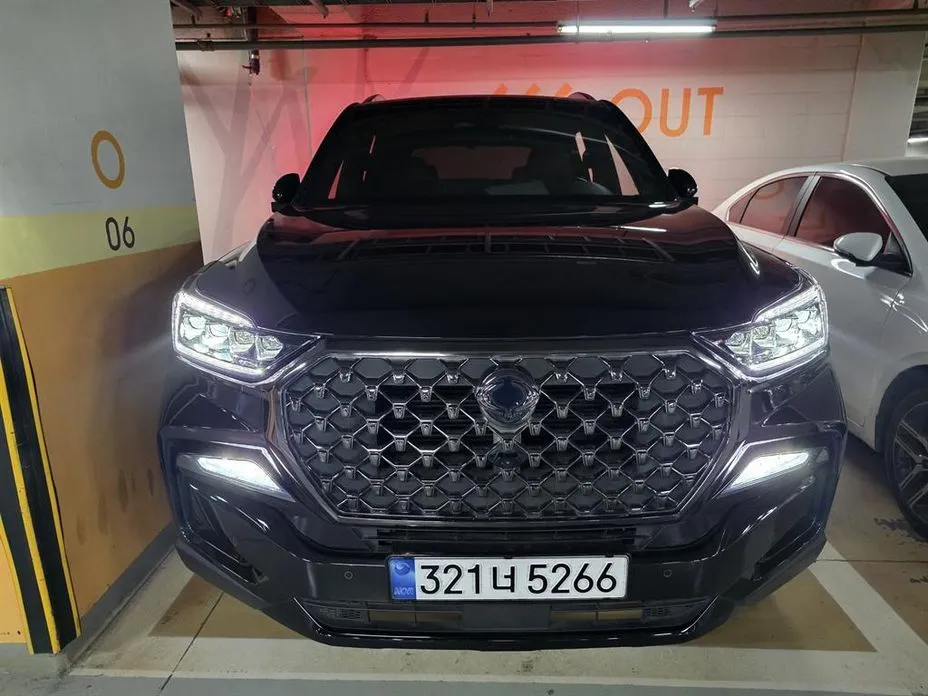 KG Mobility (Ssangyong) Rexton — фото 1