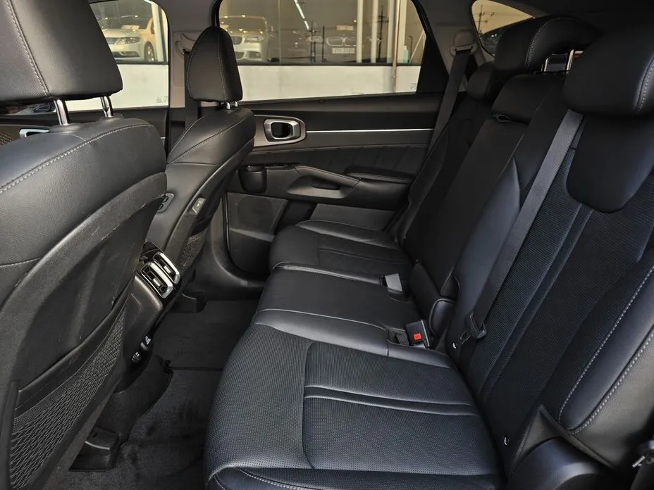 Kia Sorento — фото 4