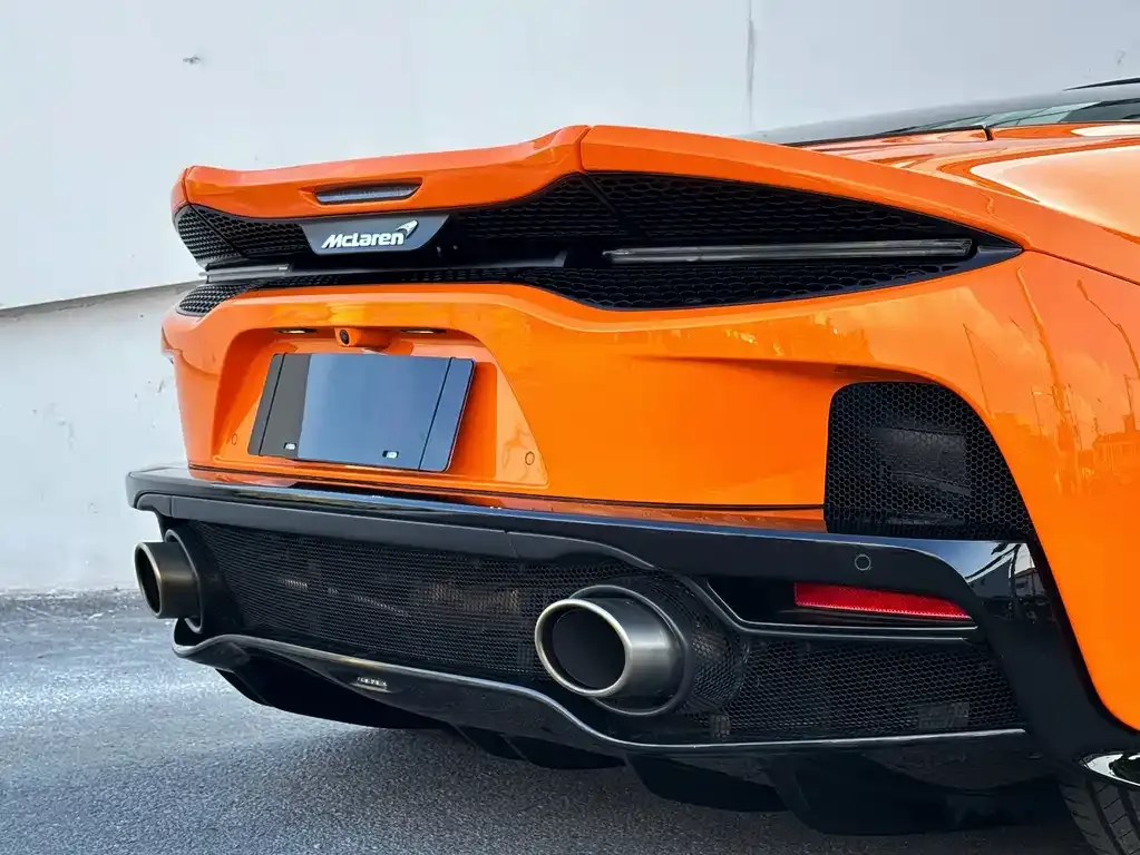 McLaren GT — фото 2