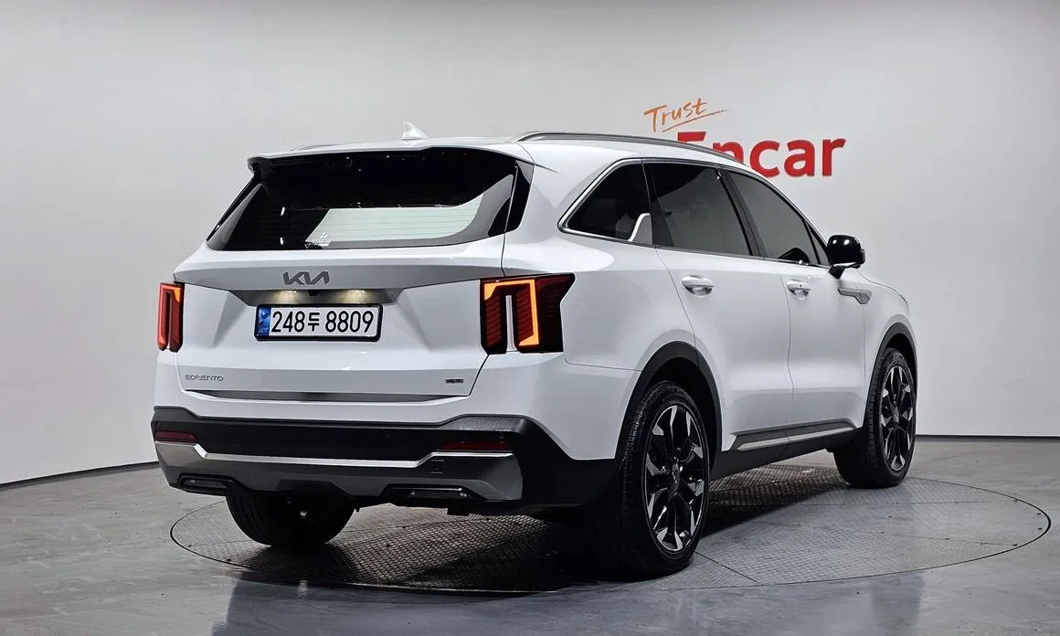 Kia Sorento — фото 4