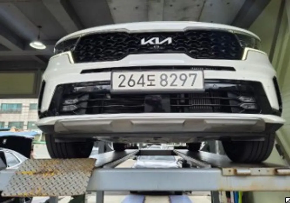 Kia Sorento — фото 1