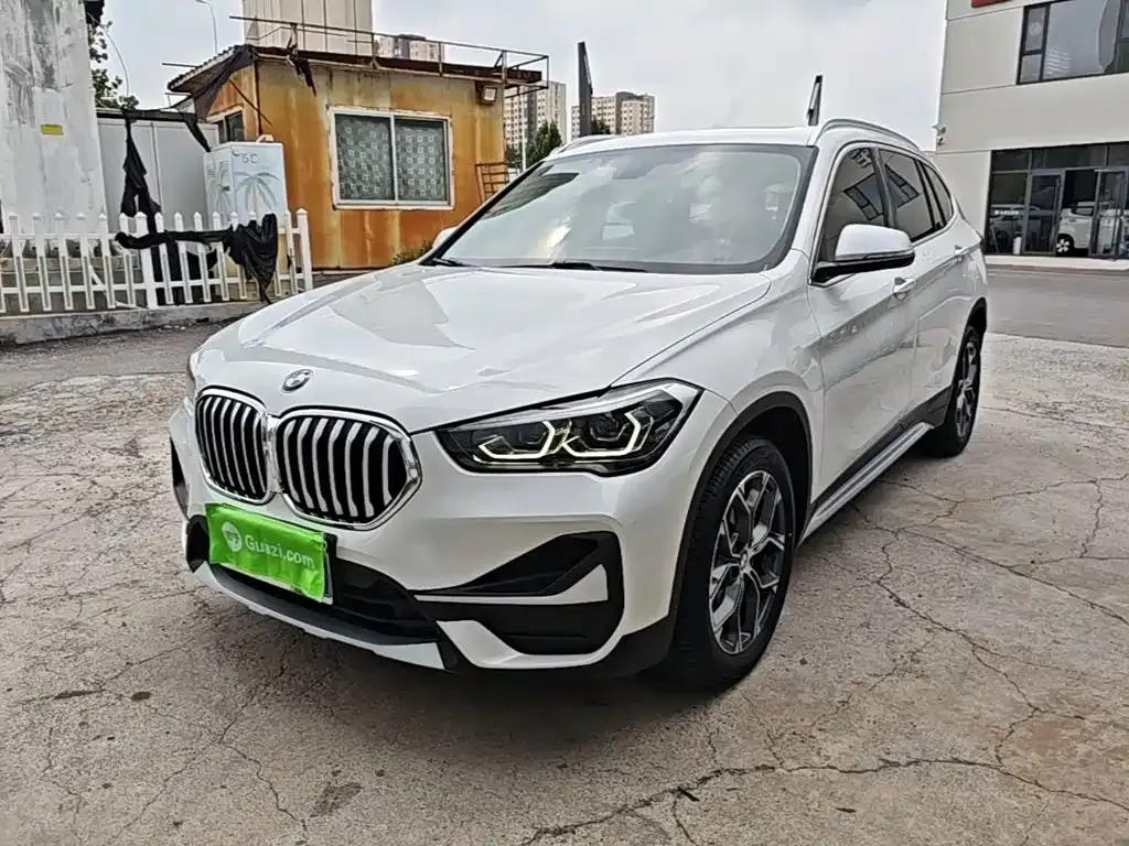 BMW X1 — фото 2