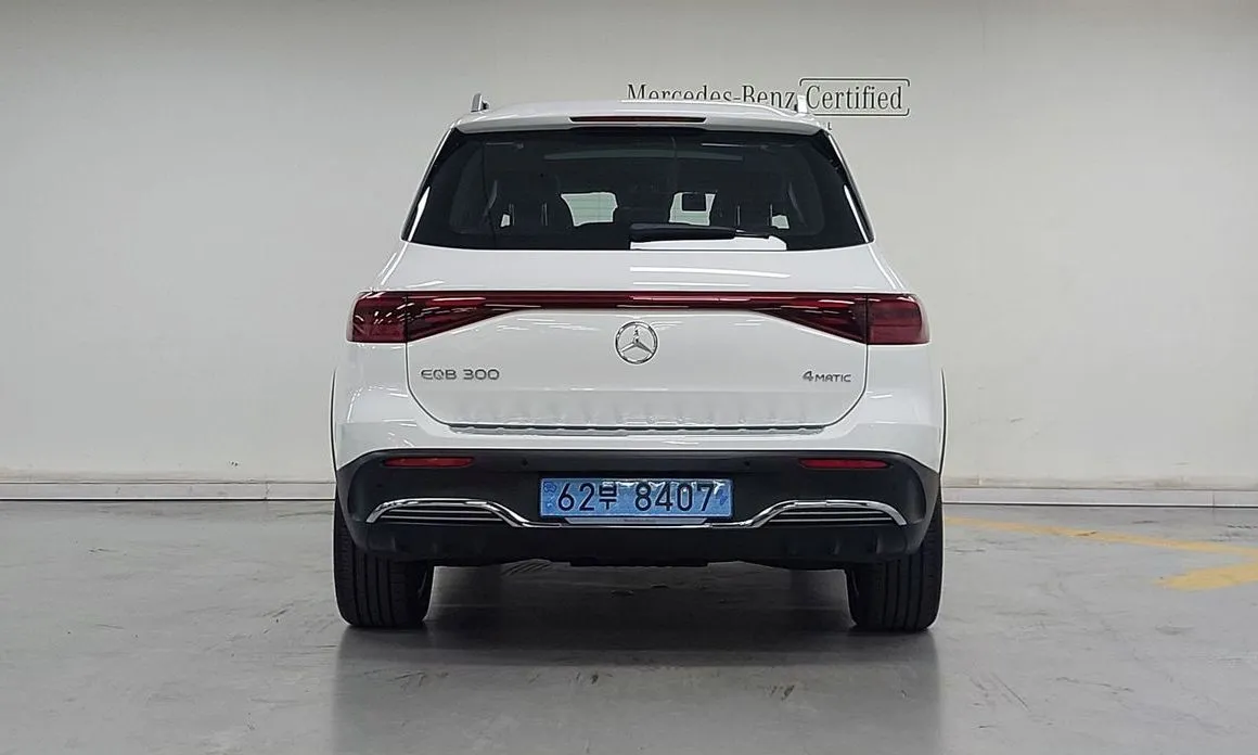 Mercedes-Benz EQB — фото 3