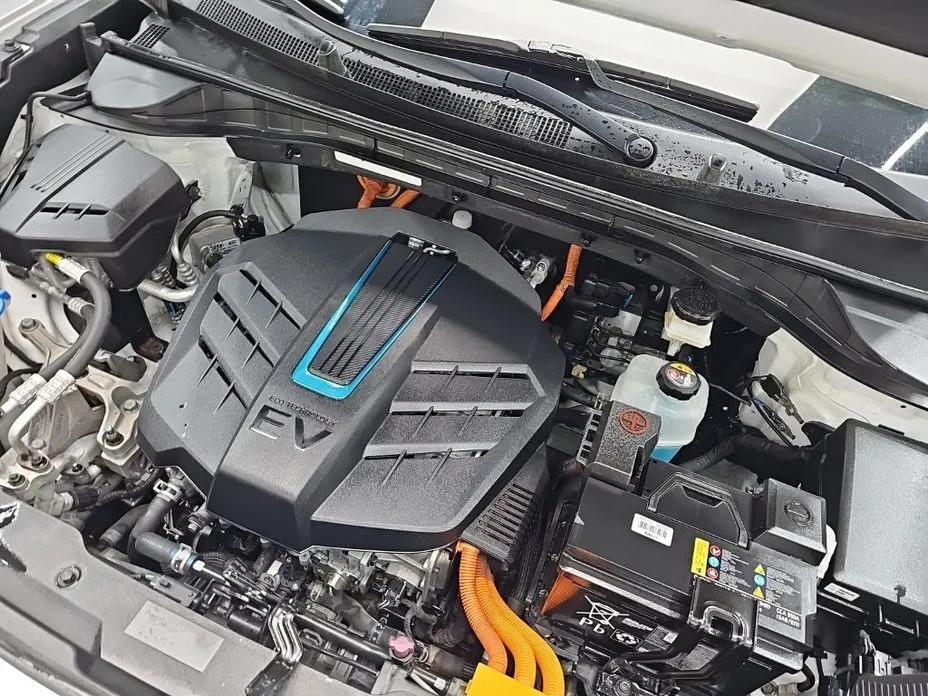 Kia Niro — фото 10