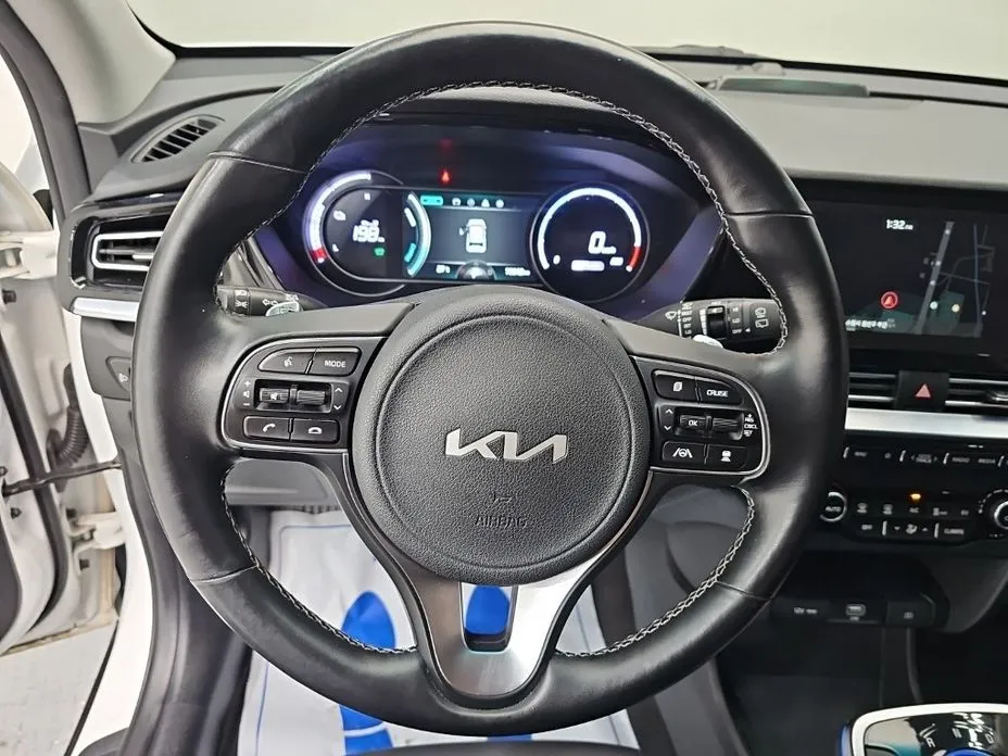 Kia Niro — фото 6