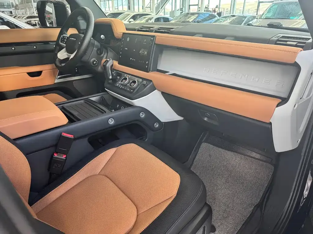 Land Rover Defender — фото 4
