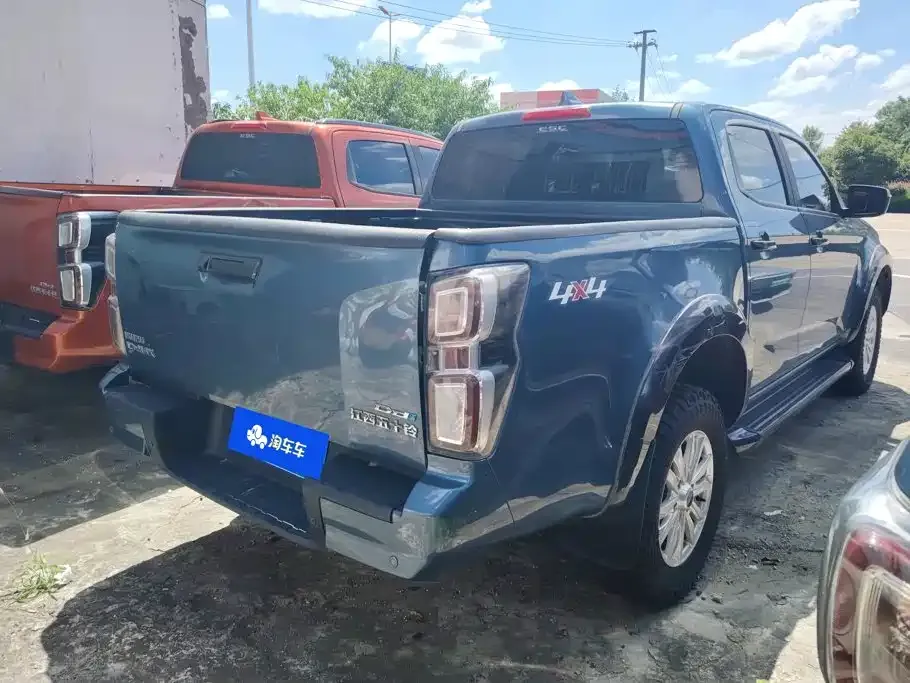 Isuzu D-MAX — фото 10