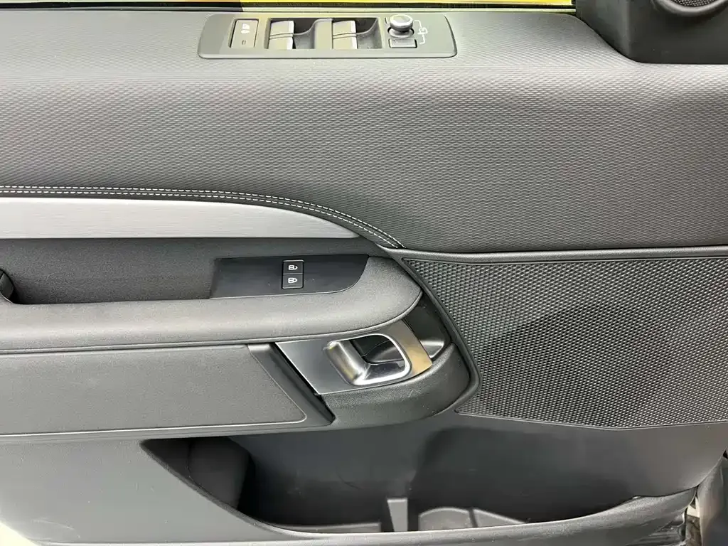 Land Rover Discovery — фото 10
