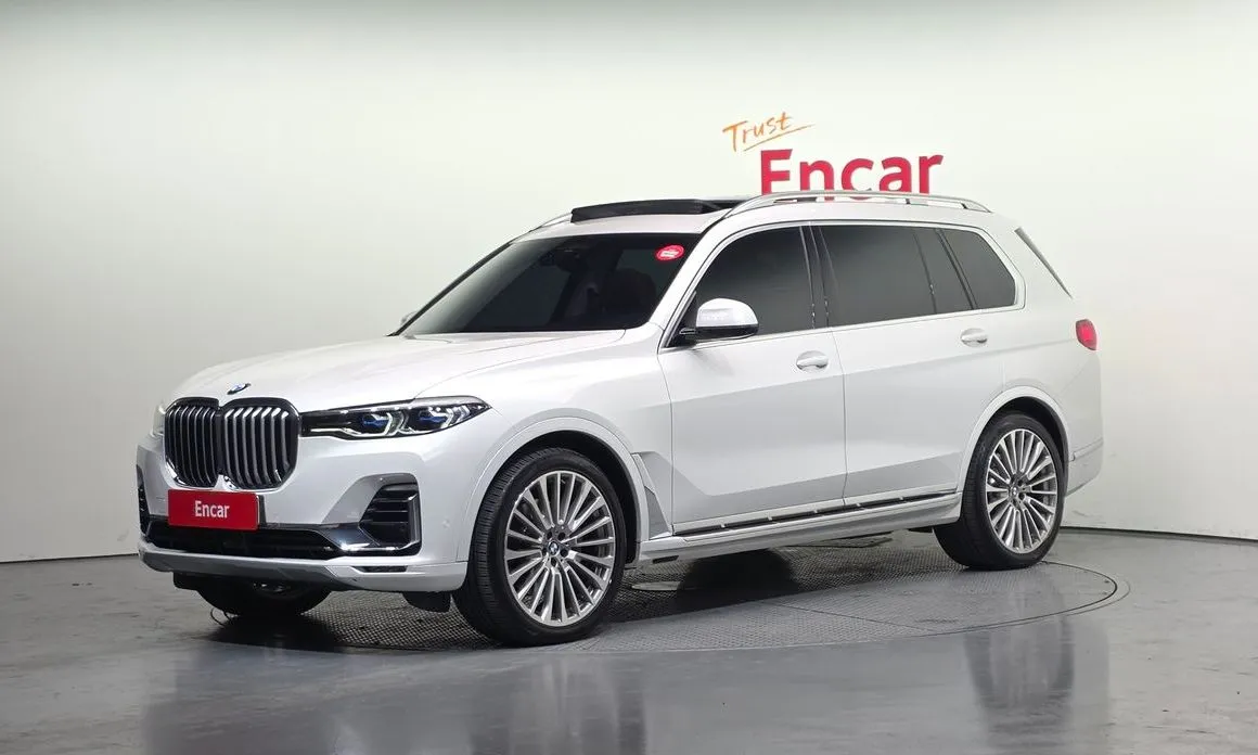 BMW X7 — фото 1