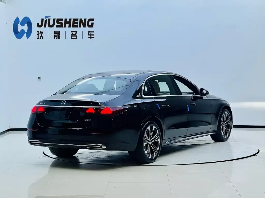 Mercedes-Benz E-Class New Energy — фото 4