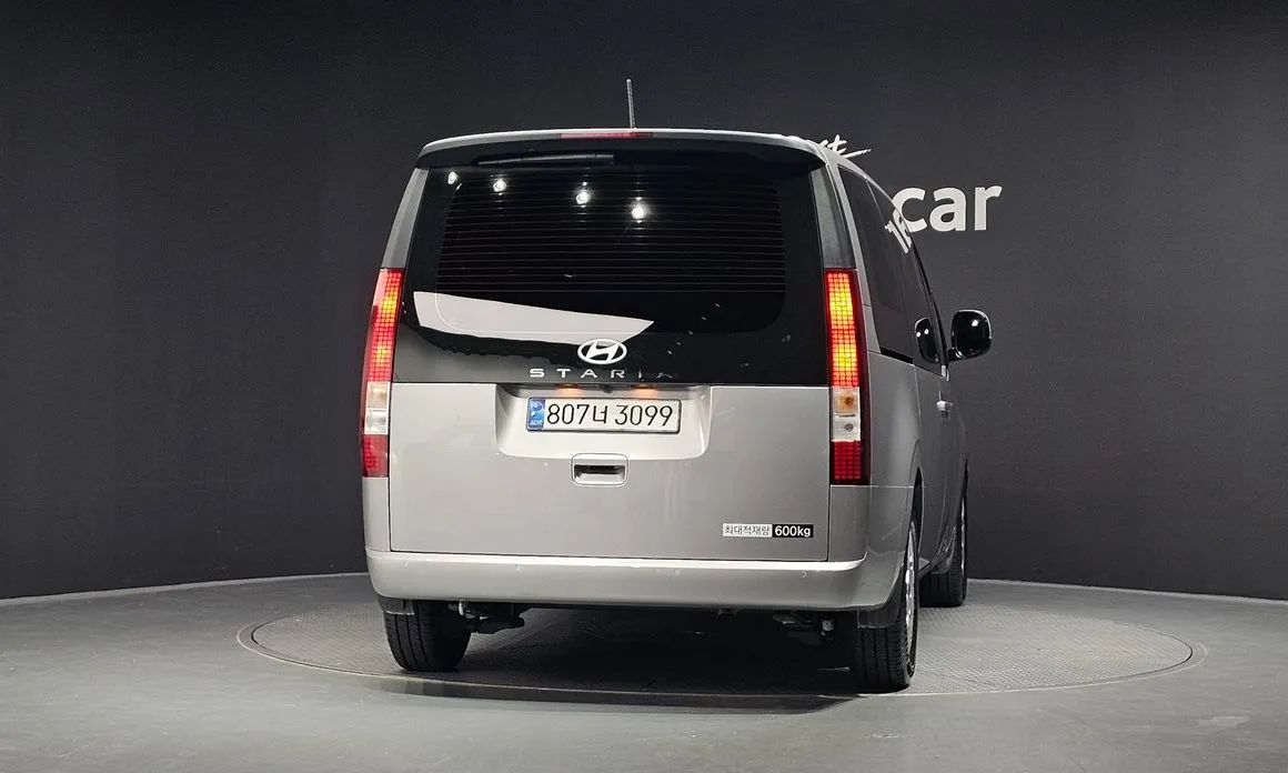 Hyundai Staria — фото 3