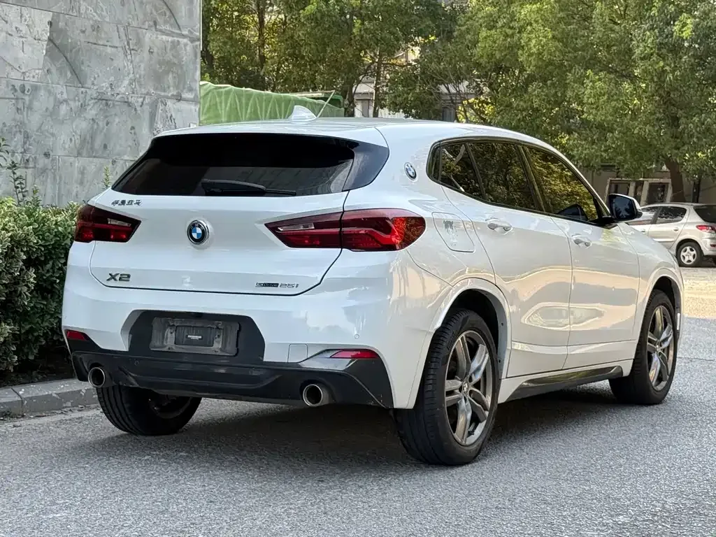 BMW X2 — фото 5