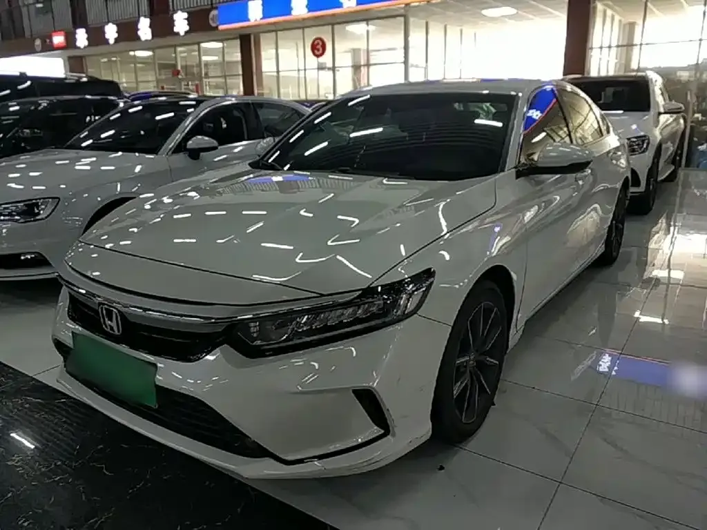 Honda Inspire — фото 1