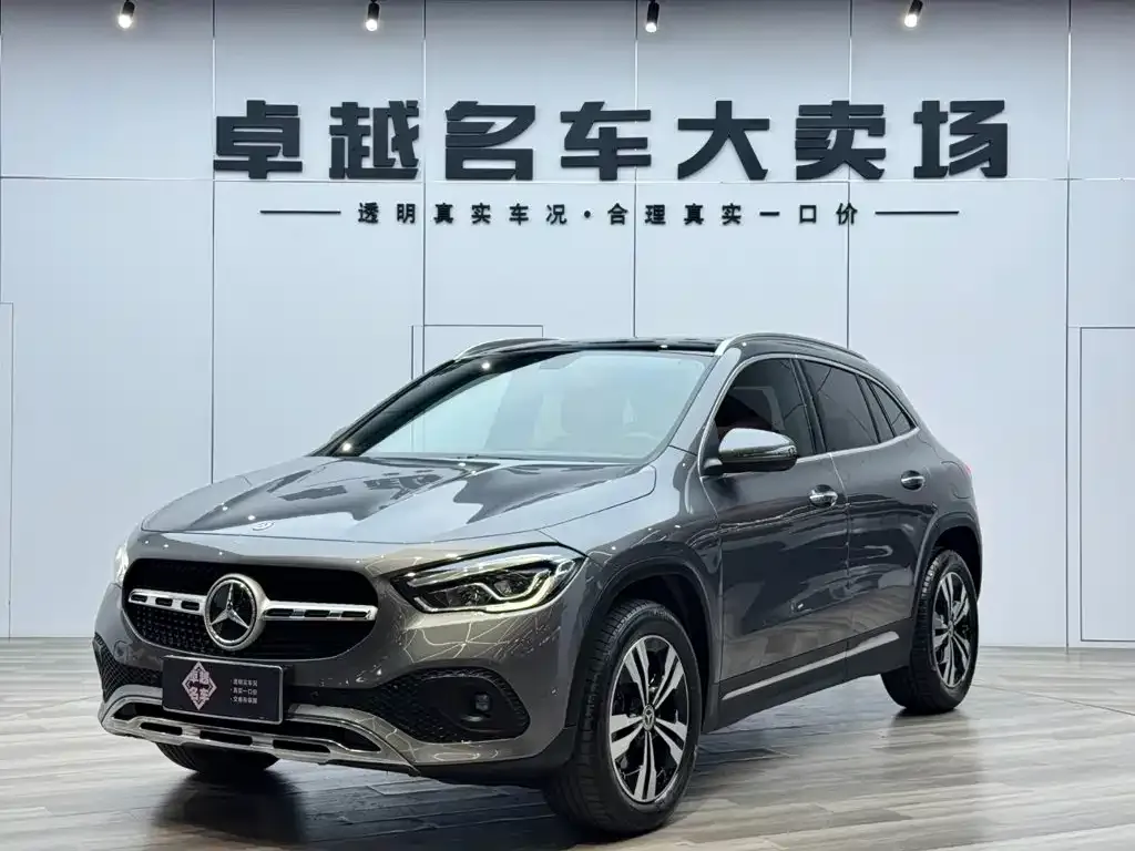 Mercedes-Benz GLA — фото 1